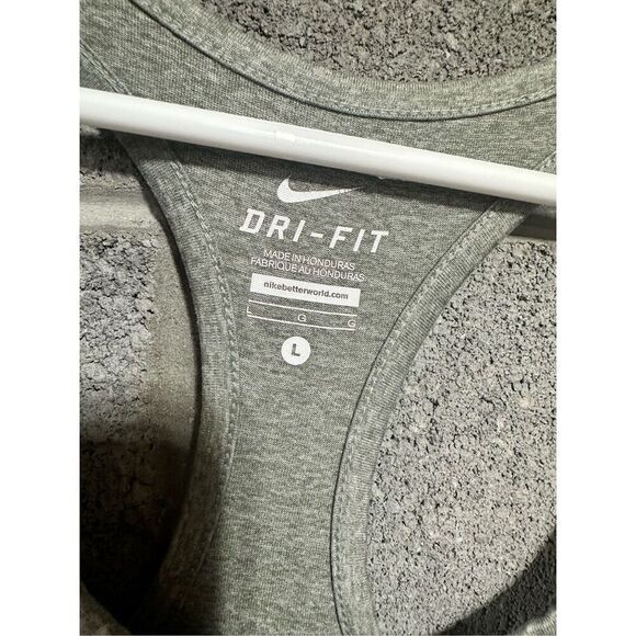Women’s NIKE DRI-FIT Dark Heather Gray Racerback Workout Top Size Large - Picture 2 of 3